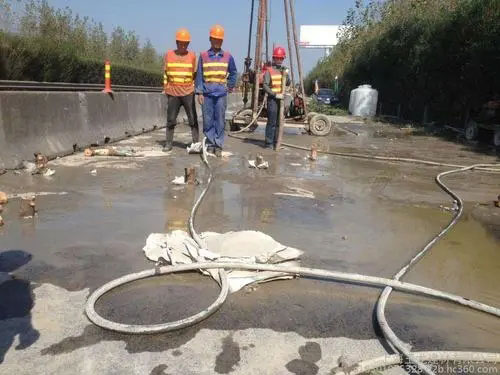 东方华侨农场水泥注浆